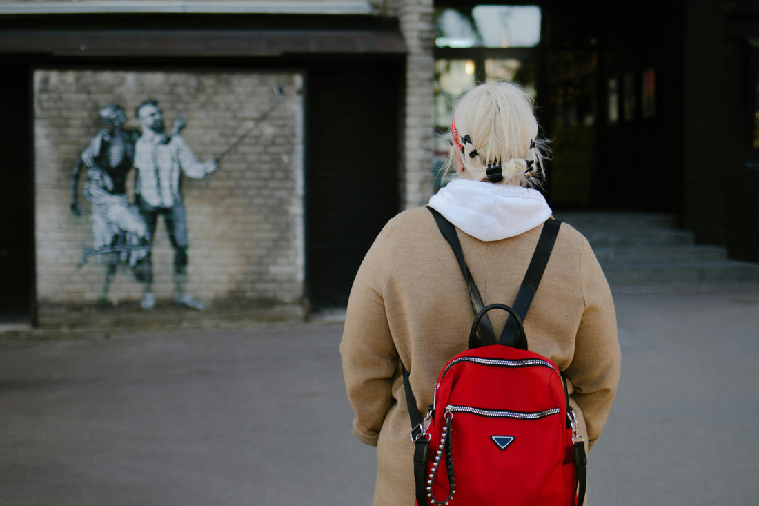 How to Start a Backpack Reselling Business in 2026
