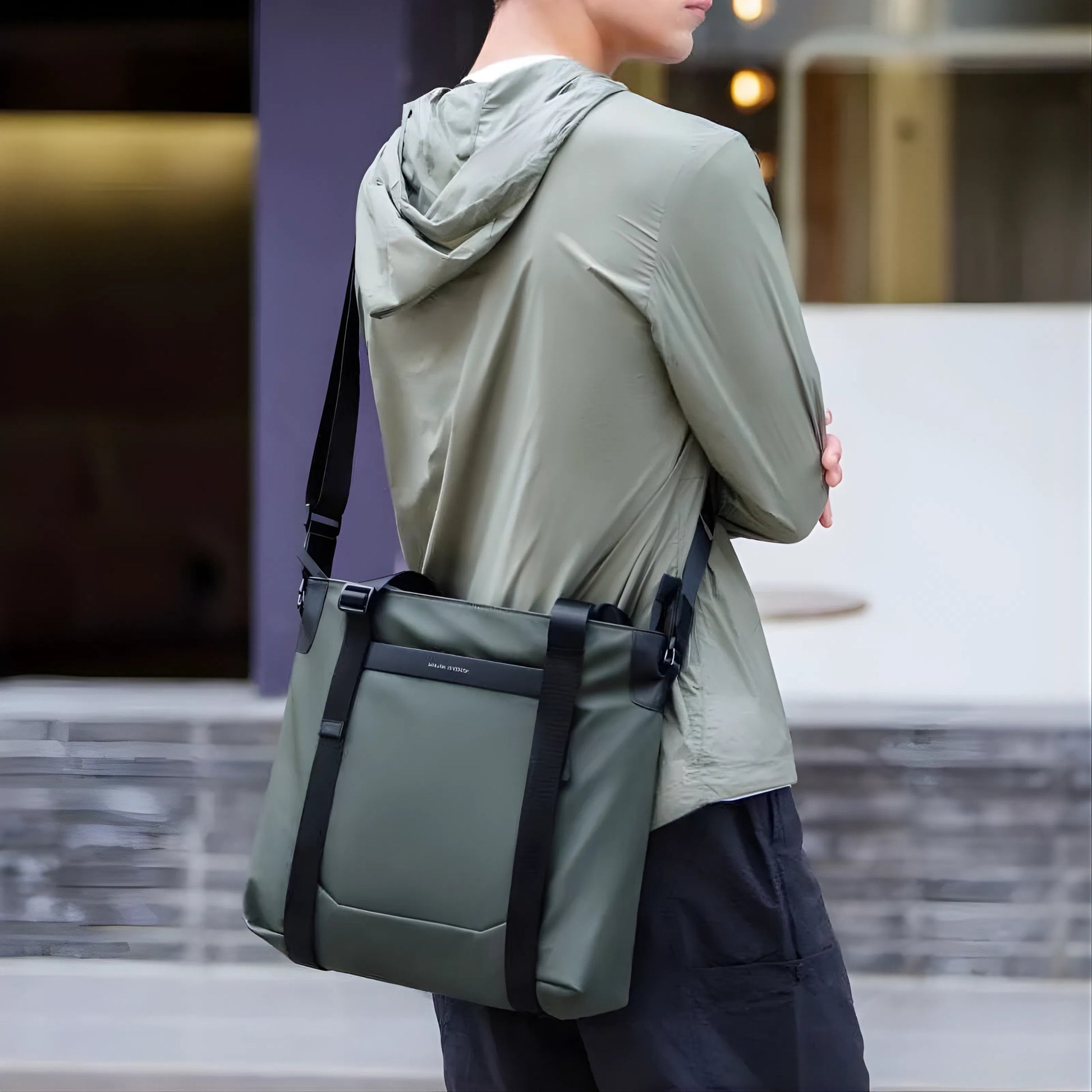 Mark Ryden 569 oxford backpack — shoulder strap detail