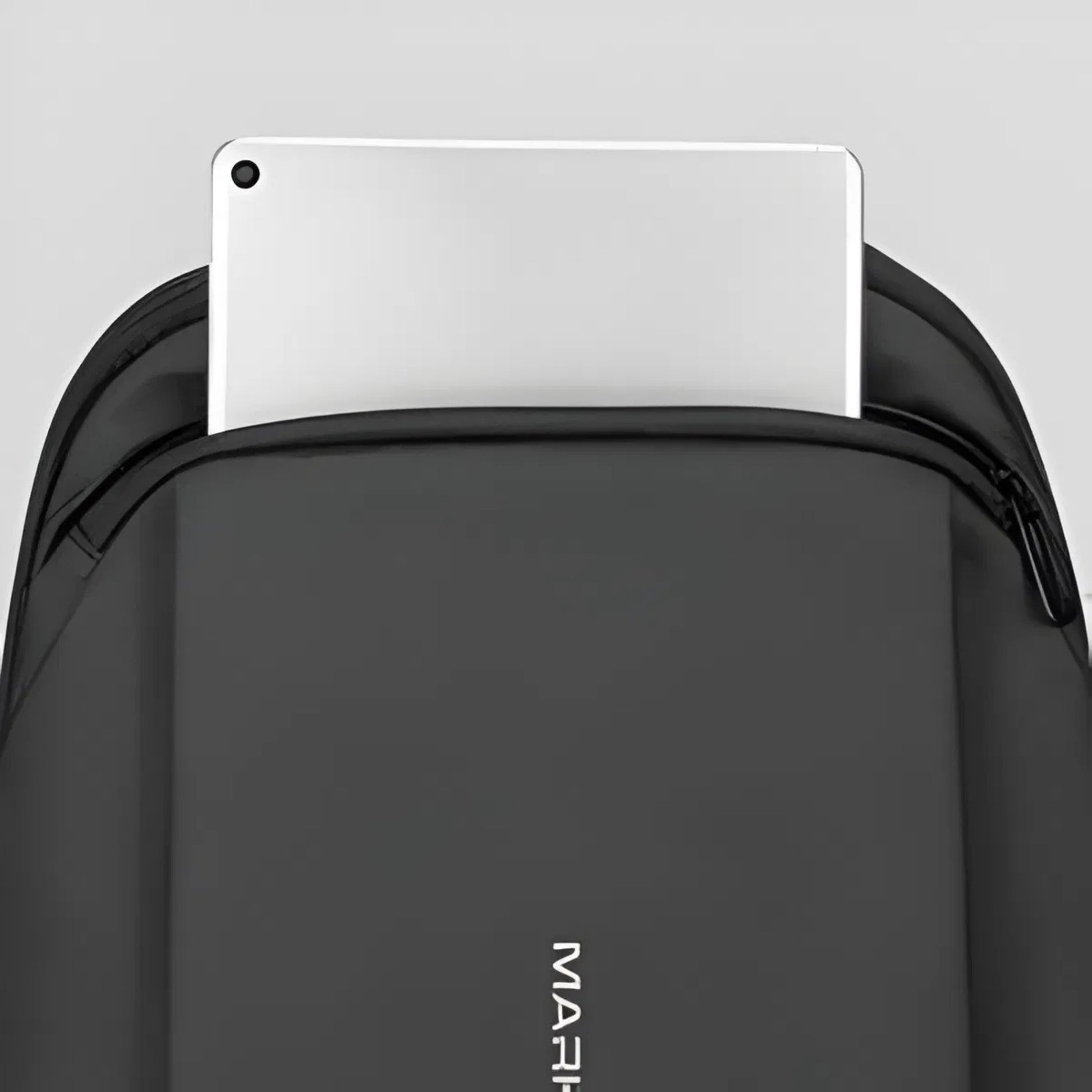 Mark Ryden 9813 oxford anti-theft backpack — USB port detail